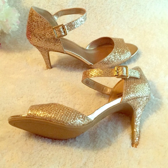 Bamboo Gold Glitter Heels Final Price - Picture 2 of 7